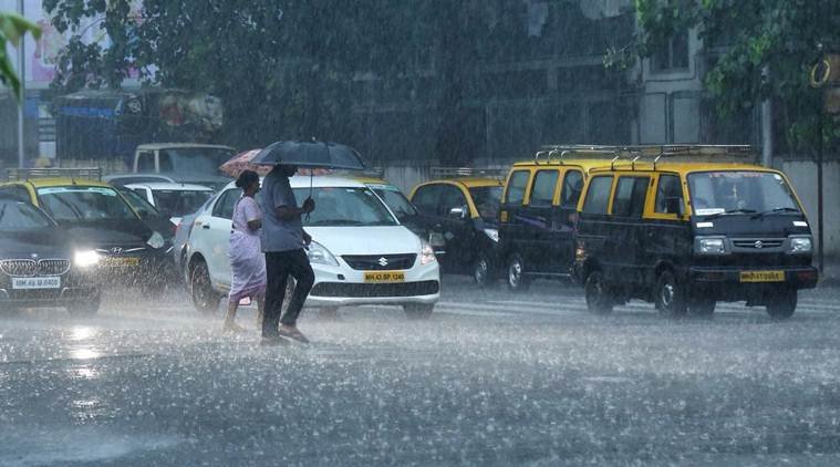 Heavy rainfall in mumbai