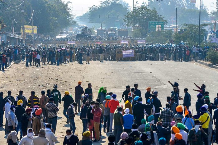 Delhi-Noida border closed due to farmers’ protest