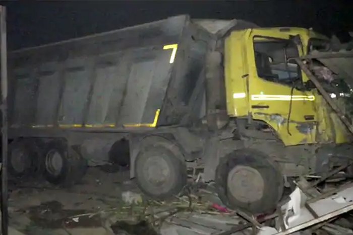 15 Sleeping Labourers Crushed Under Truck In Gujarat, PM Condoles Deaths