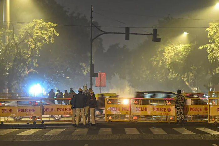 Delhi 10 Pm To 5 Am Night Curfew From Today. See Who Is Exempt