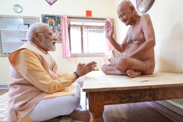 Jain muni Acharya Vidhyasagar Maharaj passes away at 77, PM Modi reacts
